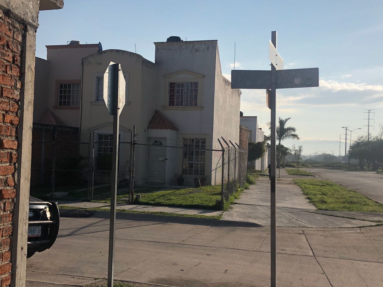 La colonia tiene fallas de alumbrado público. (Joana Casillas)
