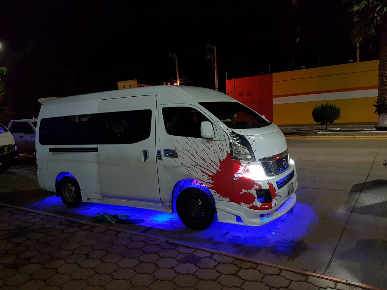 La Van iba 'disfrazada' de una agencia de viajes. (Especial)