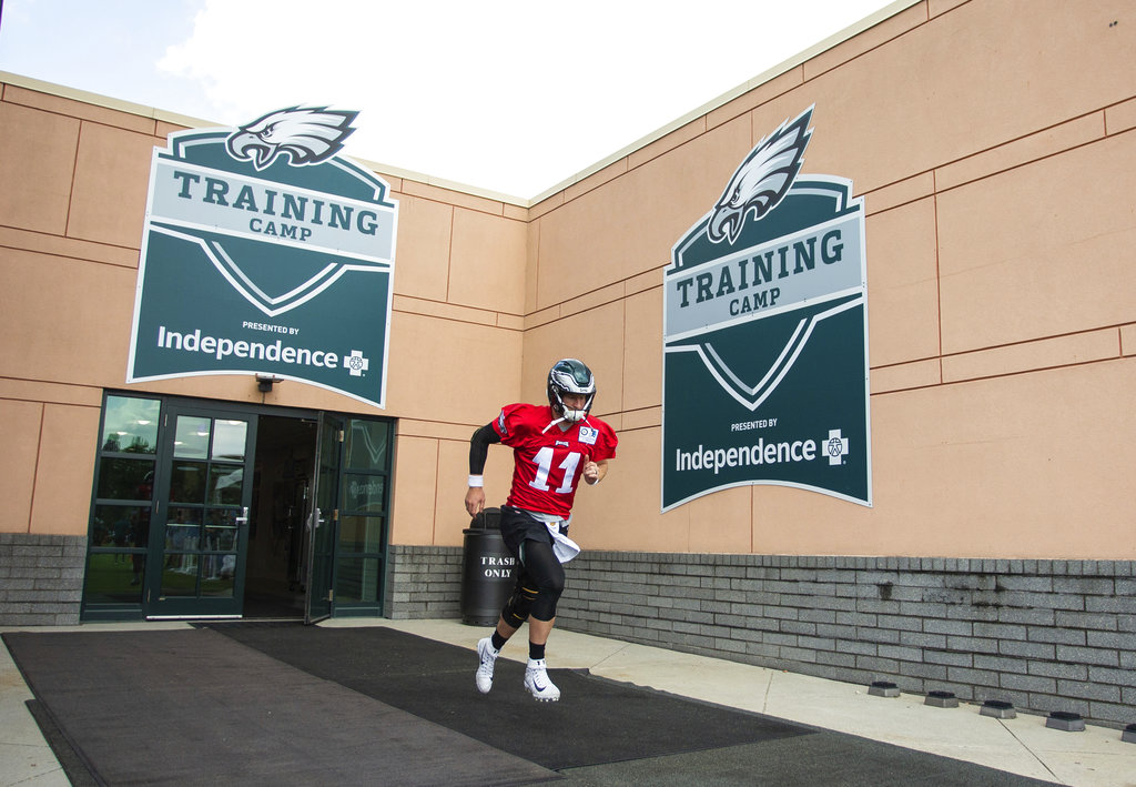 Carson Wentz (AP)