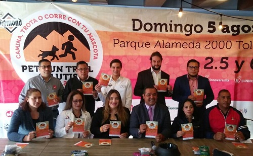 Conferencia. (Alondra Ávila)