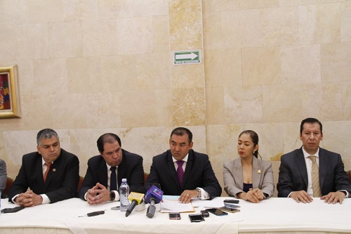 Conferencia. (Claudia Aguilar)