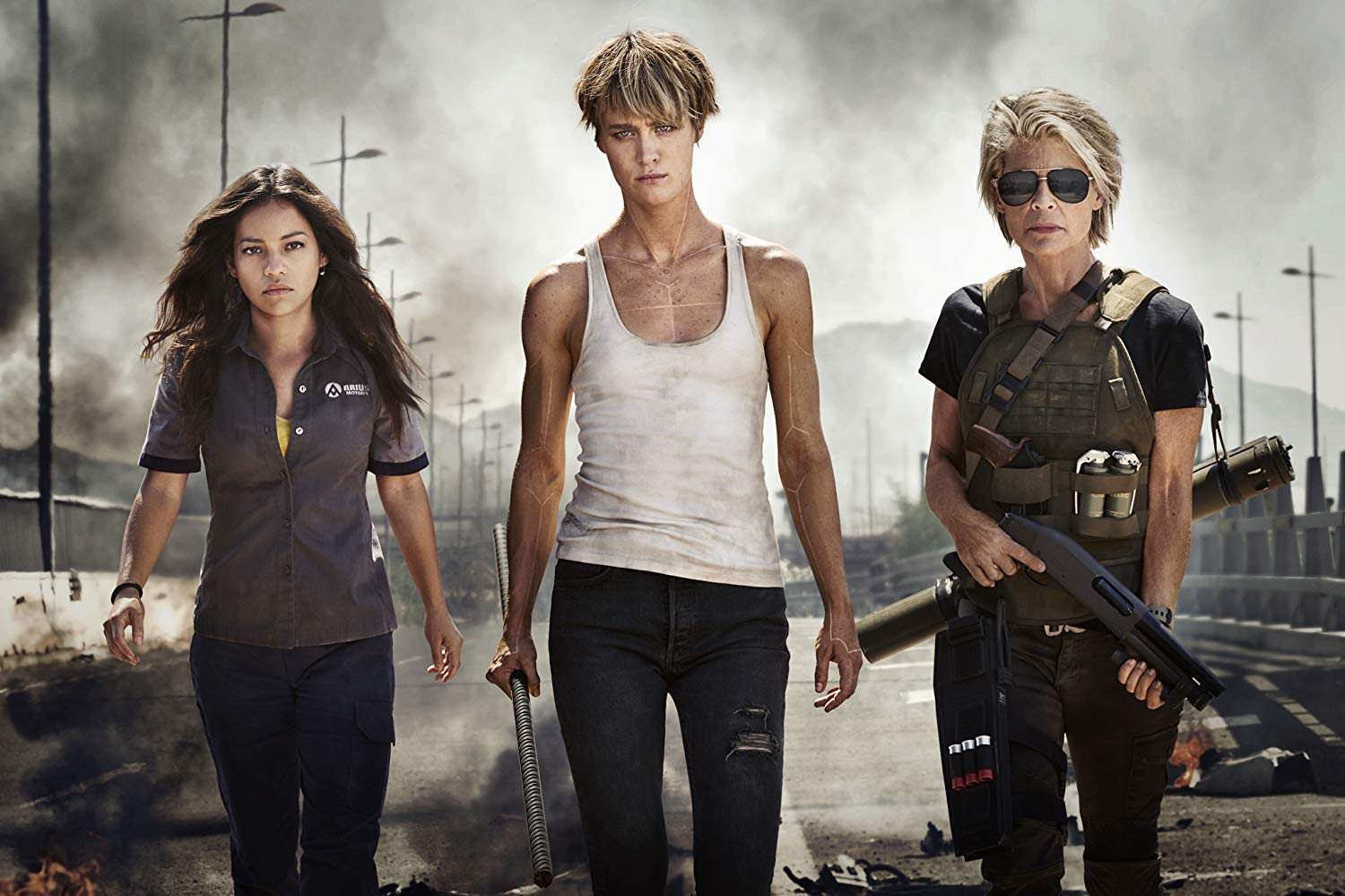 Linda Hamilton, Natalia Reyes y Mackenzie Davis protagonizan la primera imagen oficial de 'Terminator'. (Especial)