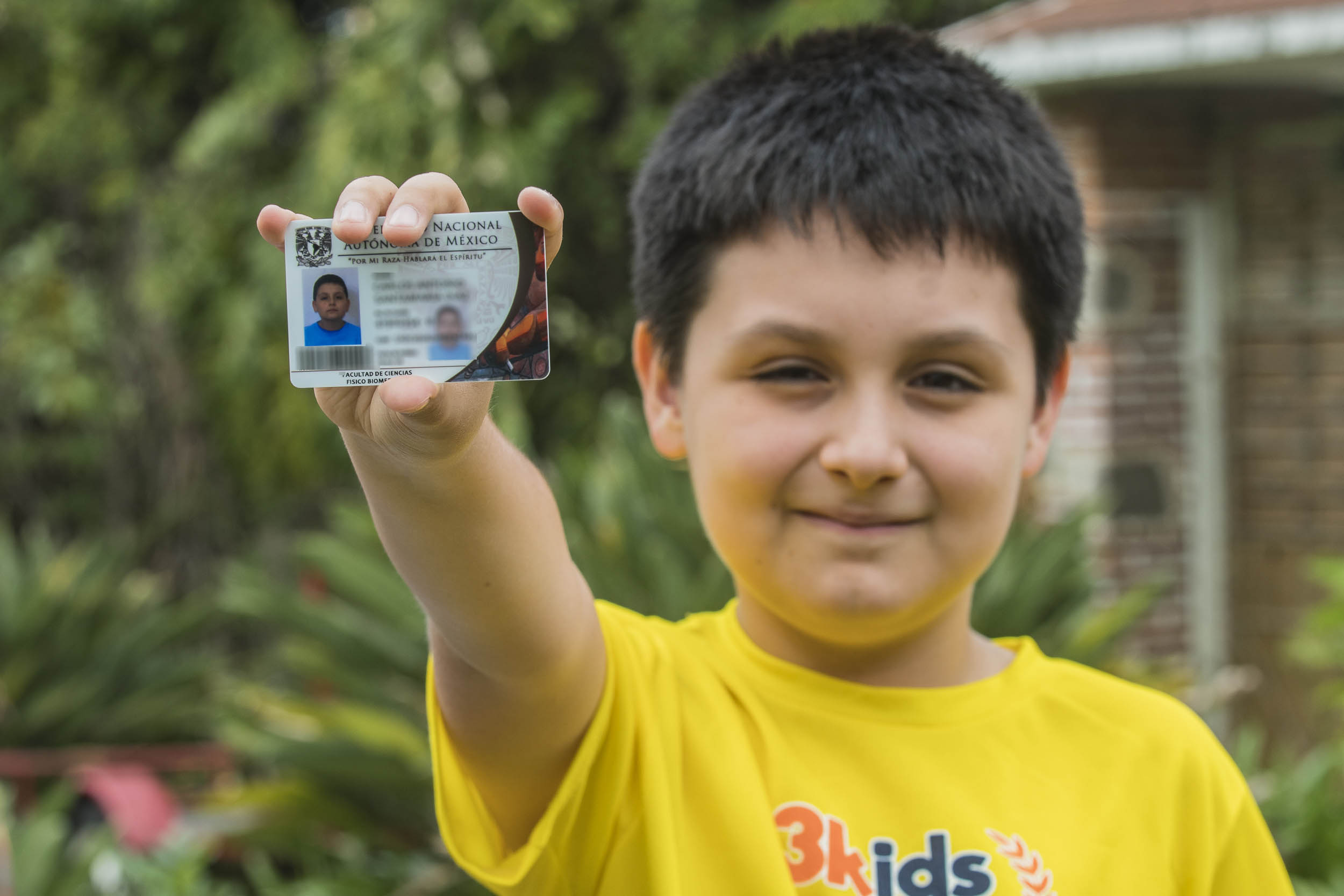 Carlos Antonio Santamaría Díaz será el primer niño de 12 años en estudiar una carrera en la UNAM: