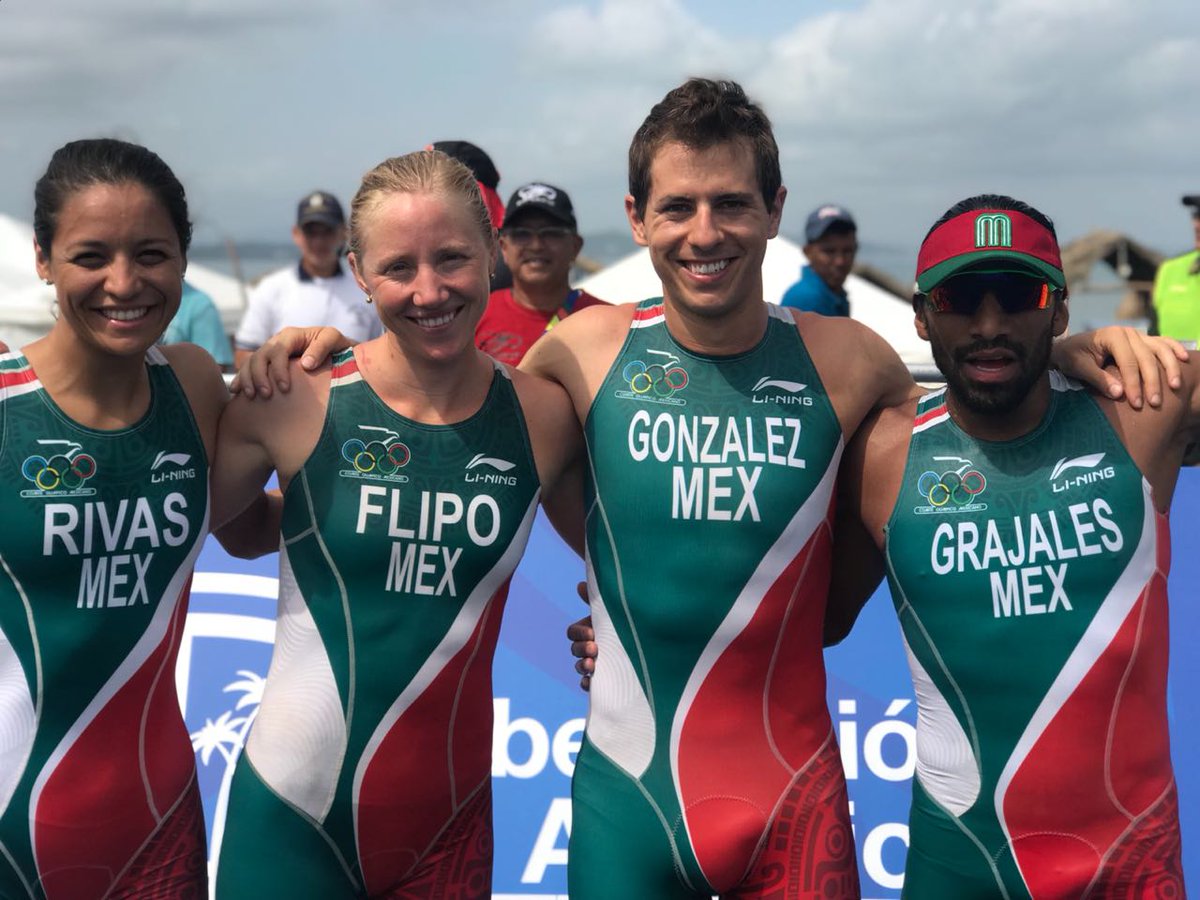 México gana oro en triatlón de relevo mixto  (@CONADE)