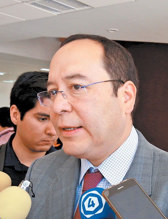 El consejero Ciro Murayama destacó que no se reportaron 202 mdp. (Juan Carlos Bautista)