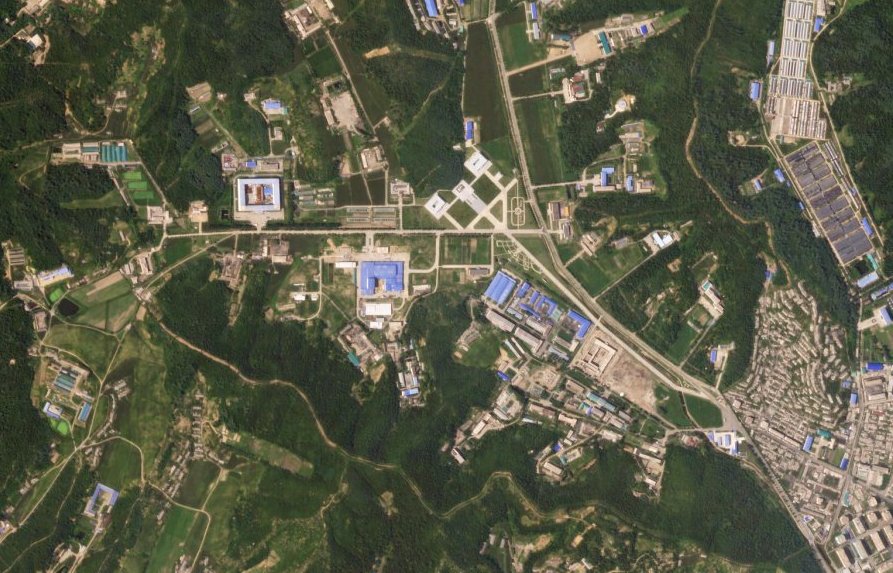 Anterirormente se informó que  EU tenía imágenes satelitales, que mostraban la continuación del proceso de construir nuevos misiles.