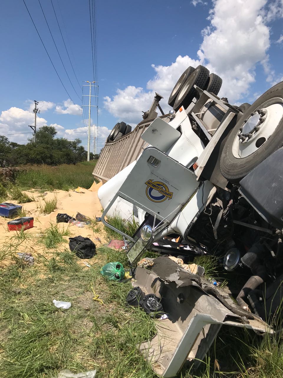 El accidente ocurrió en la carretera federal 80. (Cortesía)