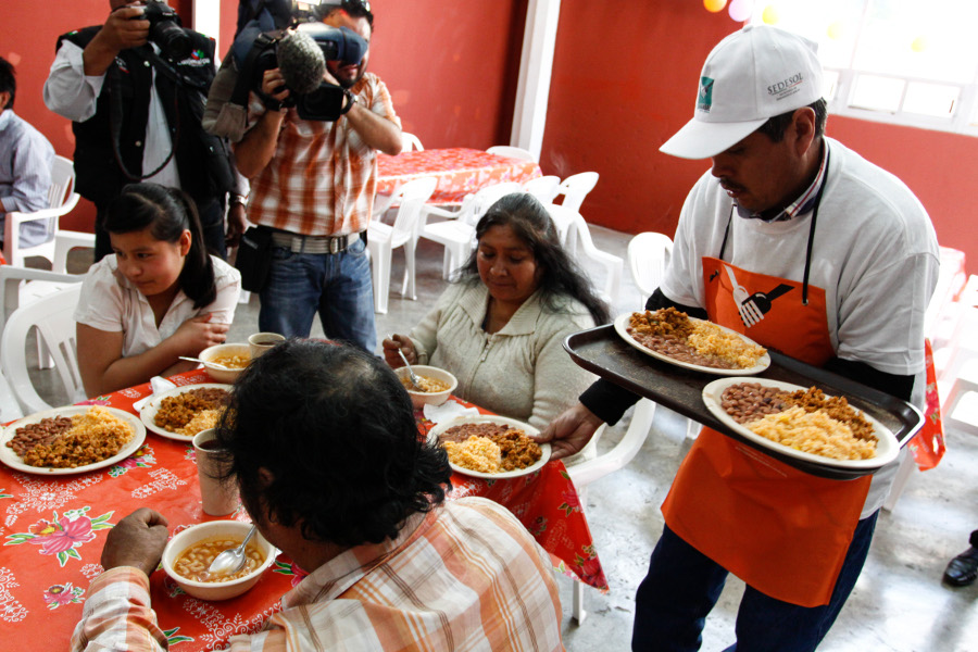 El desayuno a base de alimentos de origen animal permite una adecuada alimentación (Cuartoscuro)