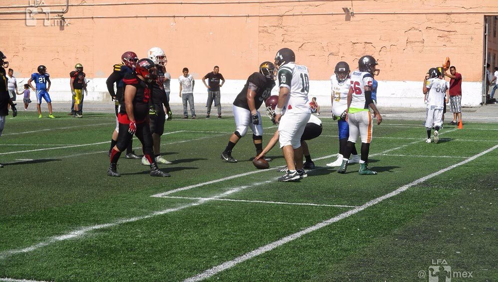 Juego amistoso entre Fundidores e internos del penal de Topo Chico (LFA)