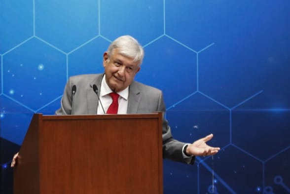 Lopez Obrador pide ayuda aingenieros para revisar proyecto de NAIM/Araceli López.