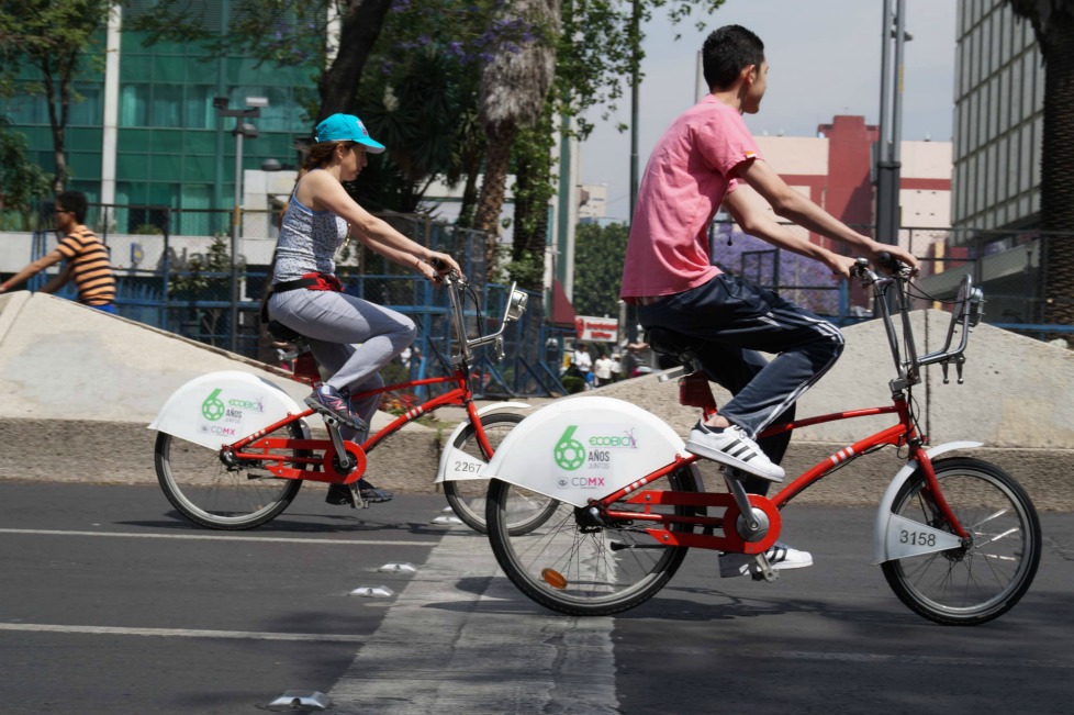 Con el servicio de las Ecobicis, los usuarios en la Ciudad de México pueden trasladarse de manera más ecológica (Cortesía).