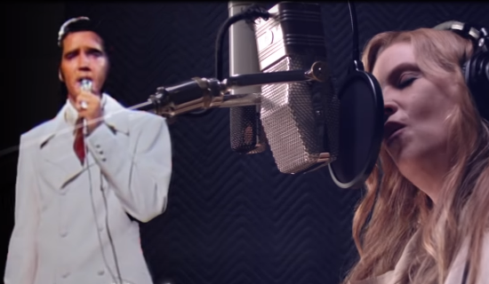 Elvis Presley canta a dueto con su hija, Lisa Marie. (Especial)