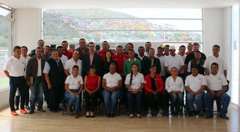 Rindieron protesta a un total de 30 titulares municipales de la Ademeba en la entidad. (Cortesía)