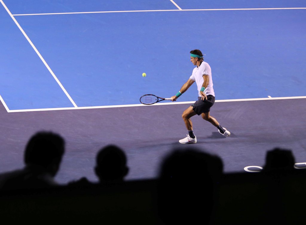 Tenis en el desierto, Los Cabos (Santiago Chaparro)
