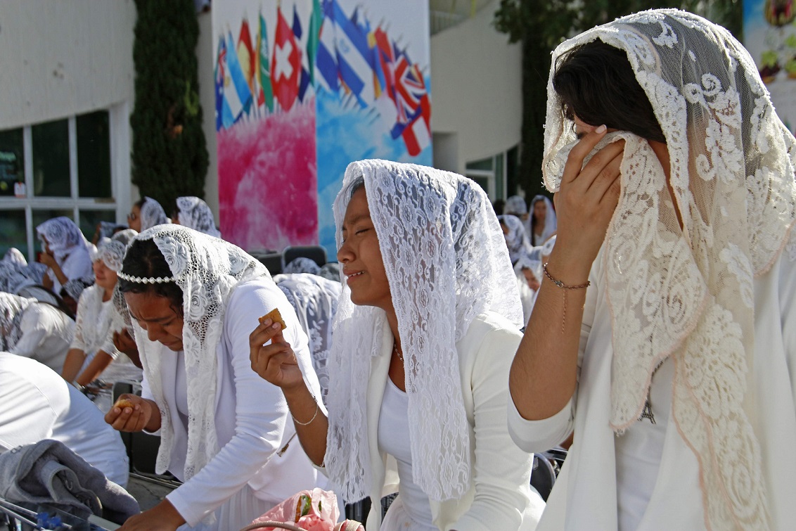 Celebran la Santa Cena en la sede oficial ubicada en la Hermosa Provincia. (Fernando Carranza)
