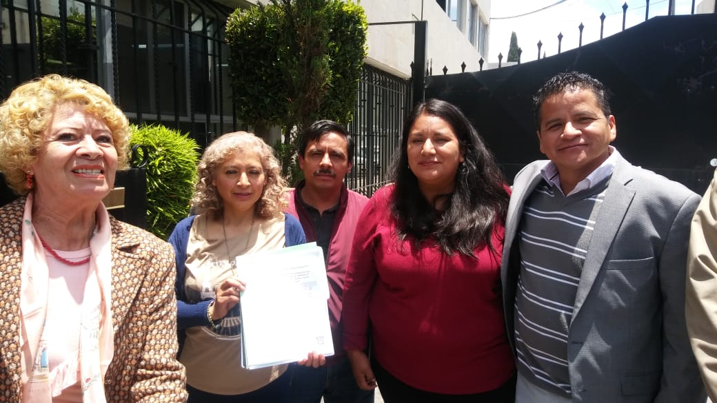 "Me habían dado la constancia, ahora me la quitan, es una burla a la ciudadanía" indicó una de las afectadas por la resolución del tribunal. (Especial