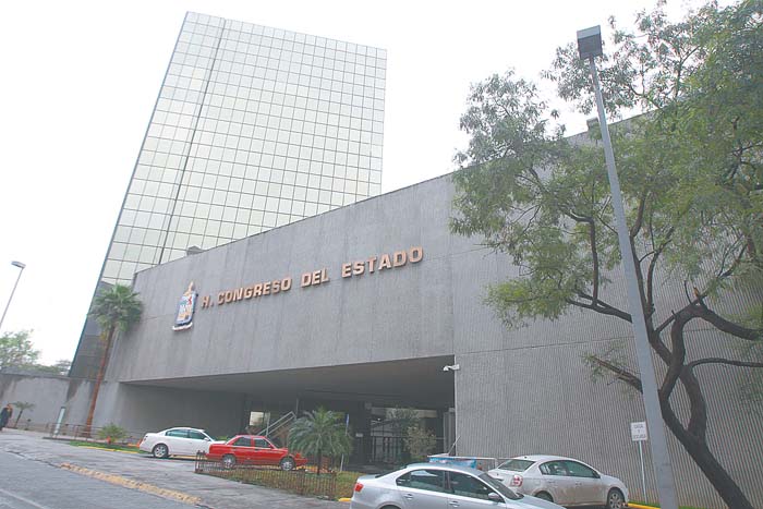 El Poder Legislativo estará conformado por ocho bancadas.