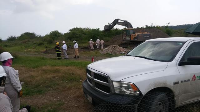 Trabajos de sellados tras toma clandestina en el sector conocido como Chipús en Ciudad Madero (Pablo Reyes)