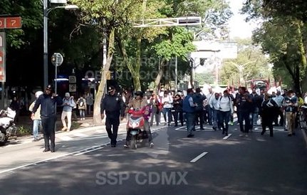 Los manifestantes partieron del Auditorio Nacional. (Twitter)