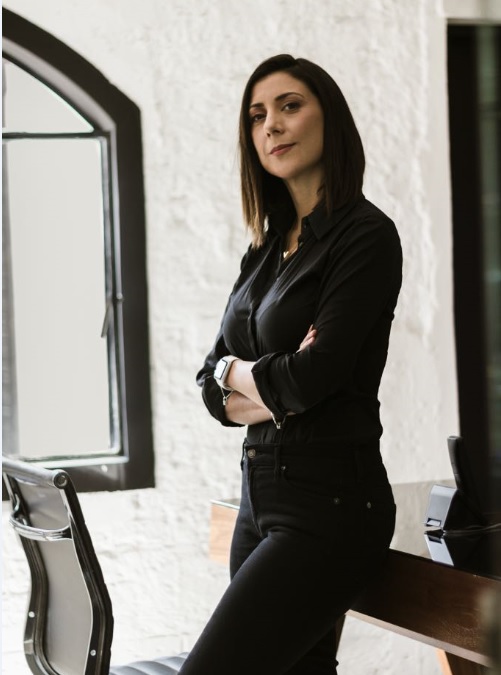 Marlene Garayzar dirige  Credifranco.