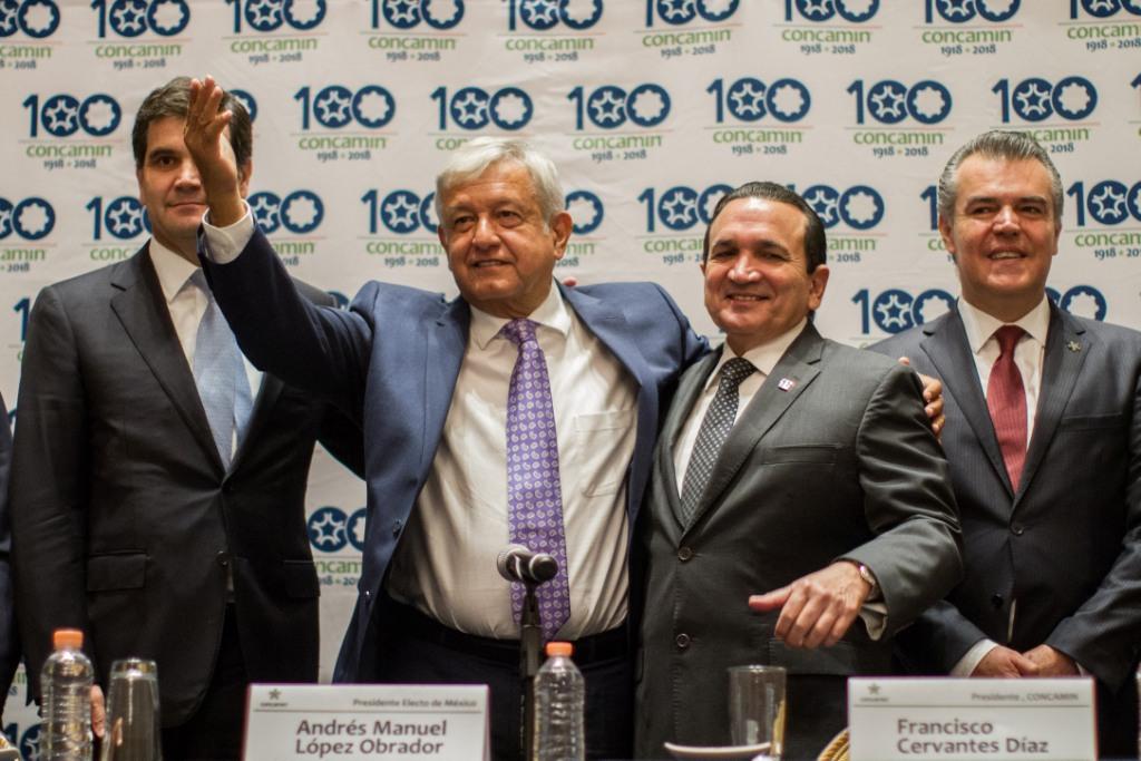 Andrés Manuel López Obrador y José Manuel López Campos durante una reunión (Cuartoscuro)