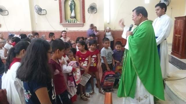 Bendición de mochila