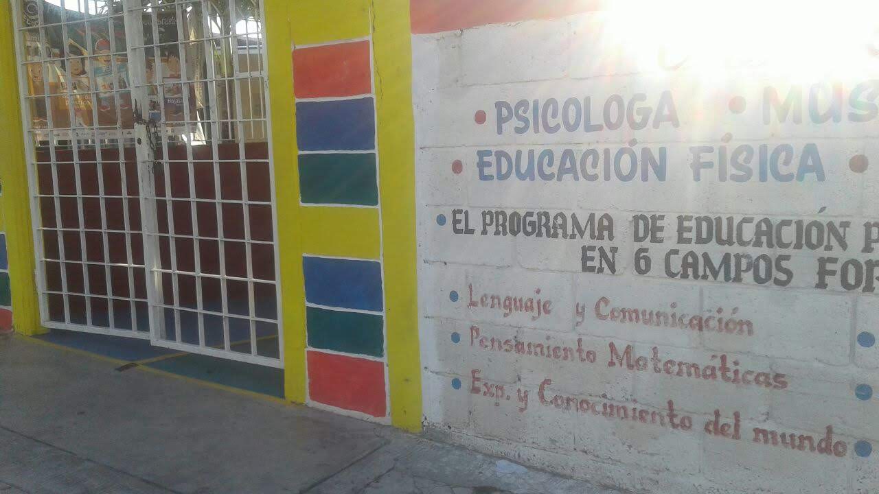 Inicio de clases en las escuelas.(Jesús Alberto García)