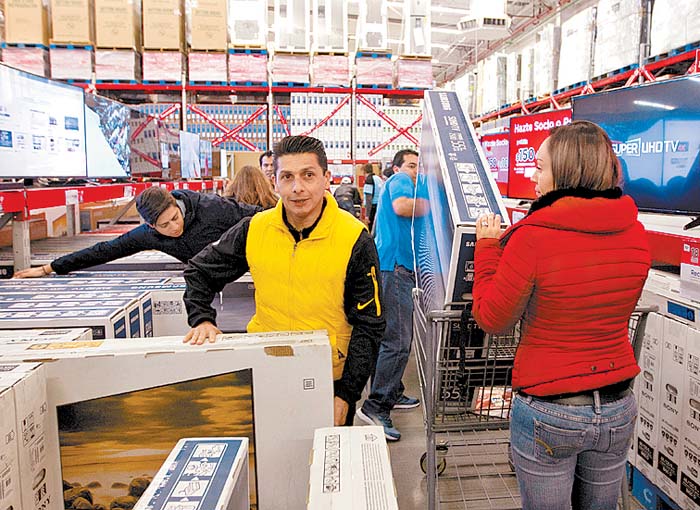 Tiendas de autoservicio.