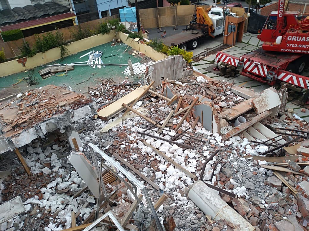 Los trabajos de demolición iniciaron este lunes 20 de juluio. (Twitter: @SOBSECDMX)