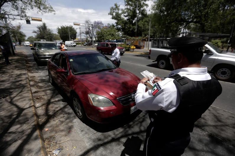 La siguiente semana se desplegará un operativo de sanción a quienes no cumplan con la verificación vehicular.