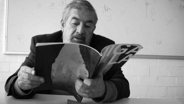 No había día en que no estuviera leyendo algo. (Facebook: Daniel Moreno Chávez)
