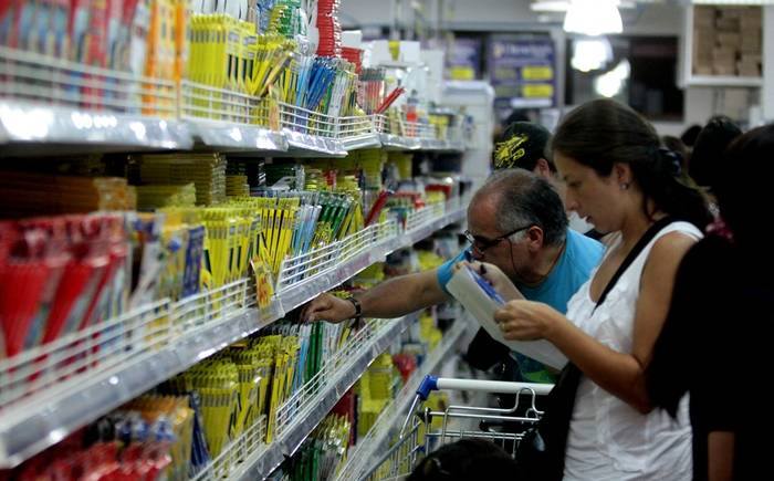 Compra de útiles escolares (Especial)