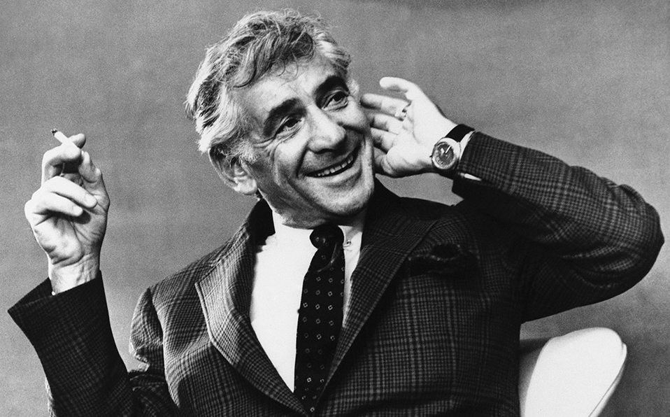¿Cómo puede construirse la identidad propia cuando en casa arde un fuego tan grande como el de Leonard Bernstein?