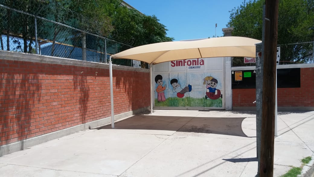 La directora del kinder dijo que la agresión a un hombre fue un intento de robo de un menor. (Especial)