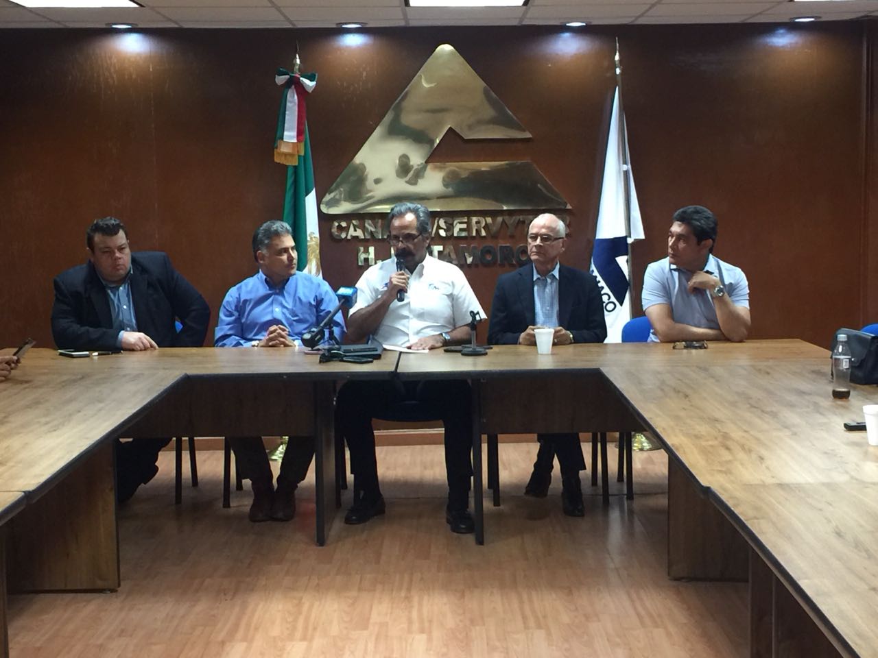 Fecanaco se reúne en Matamoros con representante del Gobierno de Tamaulipas en Texas, Francisco Galván (Cortesía)