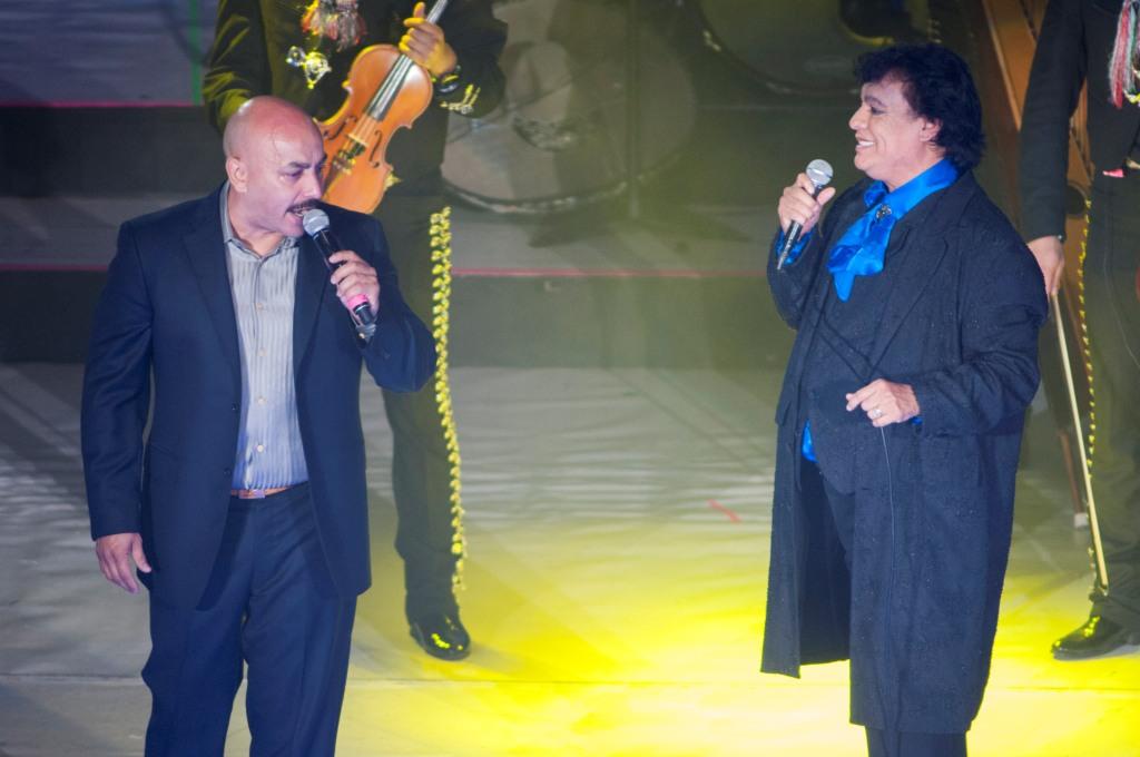 En 2015 Juan Gabriel ofreció un concierto en el Auditorio Nacional con Lupillo Rivera como invitado especial. (Foto: Cuartoscuro)