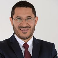 Fue presidente presidente nacional de Morena de 2012 a 2015 y dirigió el PRD capitalino de 2003 a 2005.Se desempeñó secretario de Desarrollo Social en la CdMX.<p>Tiene experiencia como diputado.<br></p>