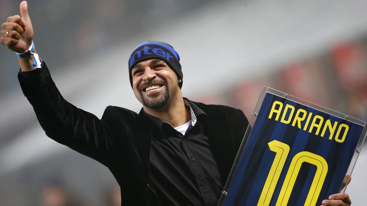 Adriano en festejo (Reuters)