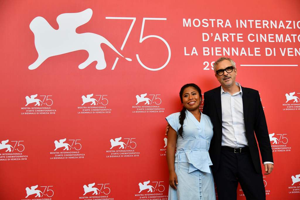 Alfonso Cuarón y Yalitza Aparicio. (AFP)