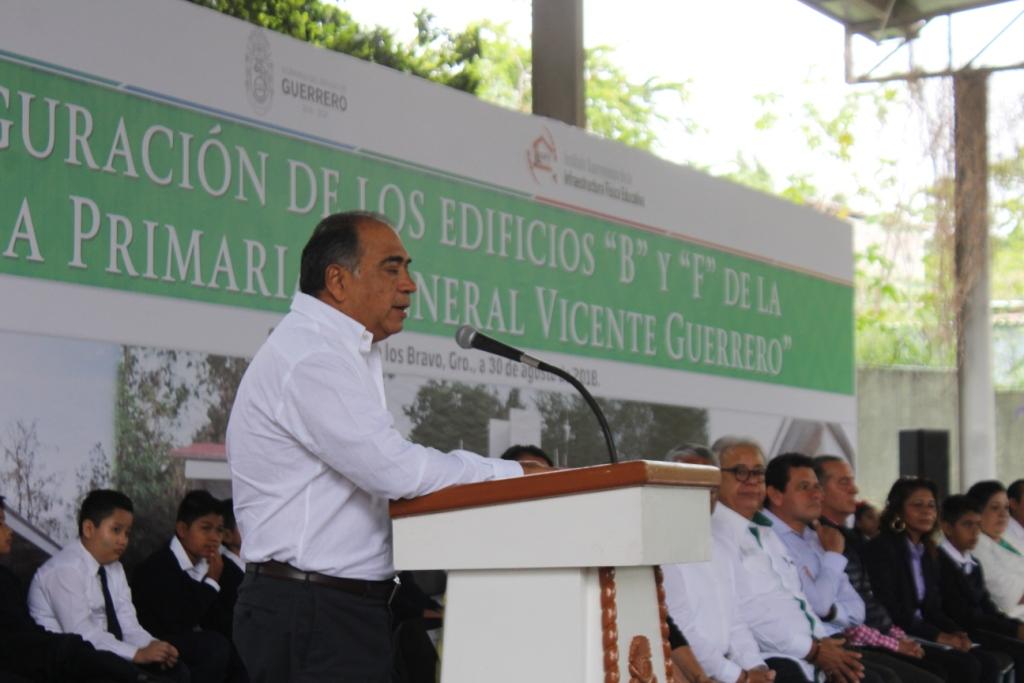 El gobernador de Guerrero, Héctor Astudillo. (Rogelio Agustín Esteban)