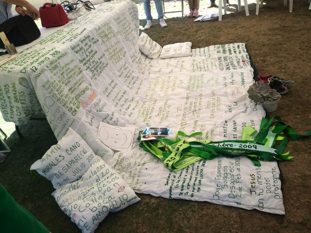 Homenaje en el 'Árbol de la Esperanza', en la Alameda de Torreón. (Lucero Sánchez)