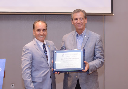 Recibe alcalde reconocimiento por parte de CANACO