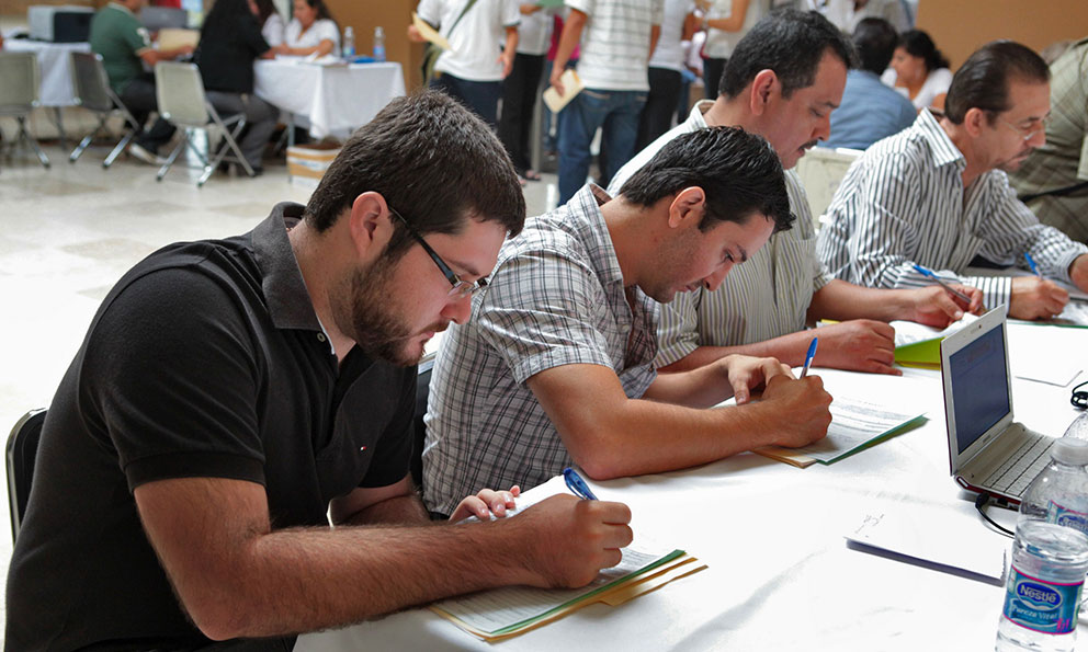 Román Alberto Cepeda González, Secretario del Trabajo de Coahuila, afirmó que se tienen programadas 18 ferias del empleo en el año. (Notivox Digital)
