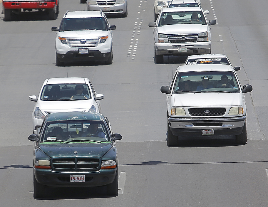 A partir del próximo año la verificación vehicular será obligatoria. (Milenio Digital)