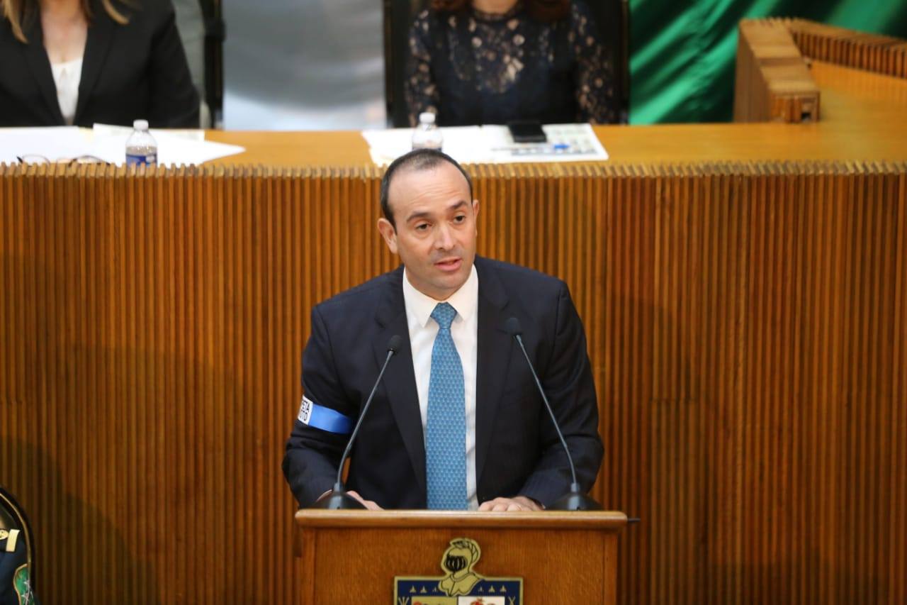 El coordinador de la bancada del PAN en el Congreso del Estado, Carlos de la Fuente. (Foto: Leonel Rocha)