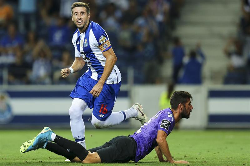 Héctor Herrera marcó gol en el triunfo del Porto (EFE)