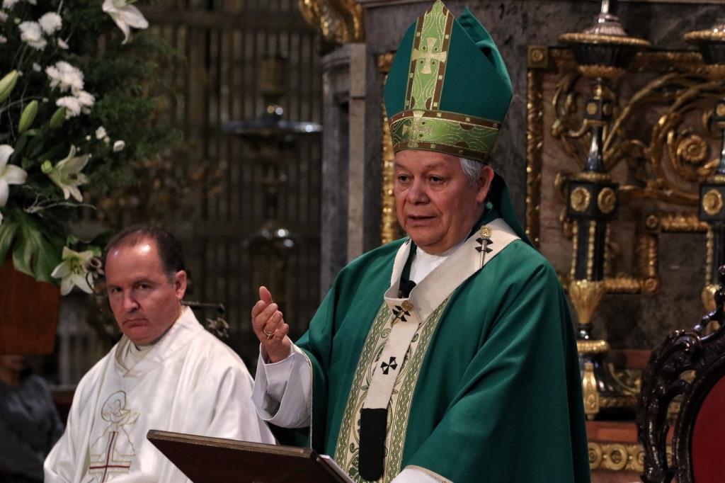 Como parte de su labor pastoral, representantes de la iglesia católica acuden a diferentes puntos del estado.  (Agencia Enfoque)