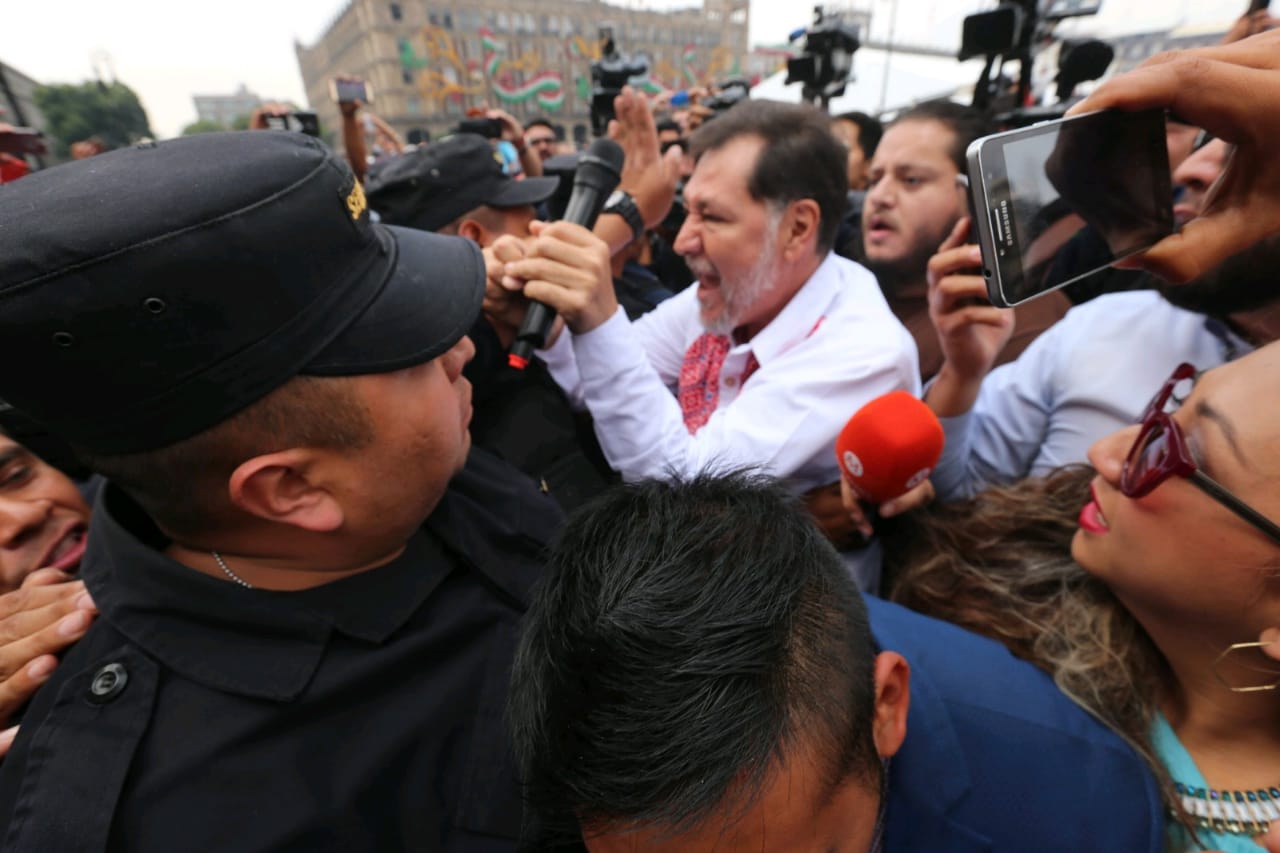 El diputado federal dijo que tenía "derecho el acceso a un edificio público". (Javier Ríos)