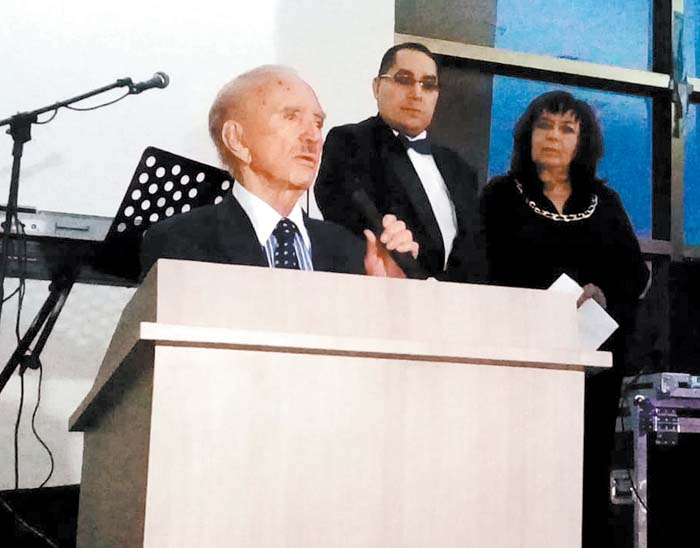 La empresa busca refrendar el talento de los cantantes clásicos.
