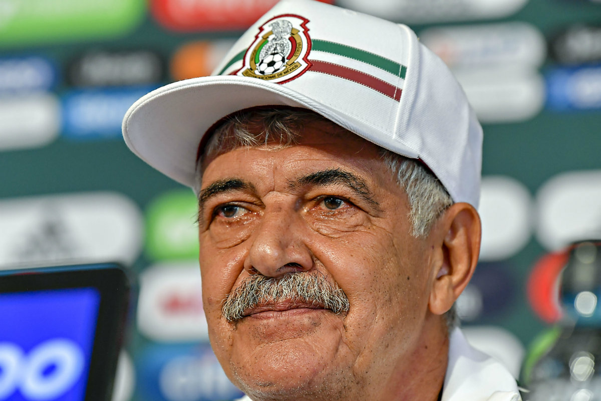 Ricardo Ferretti durante su presentación como técnico interino del Tri (Imago7)